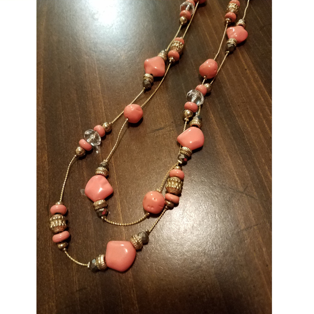 🍍Coral and Gold Multi-Strand Necklace🍍